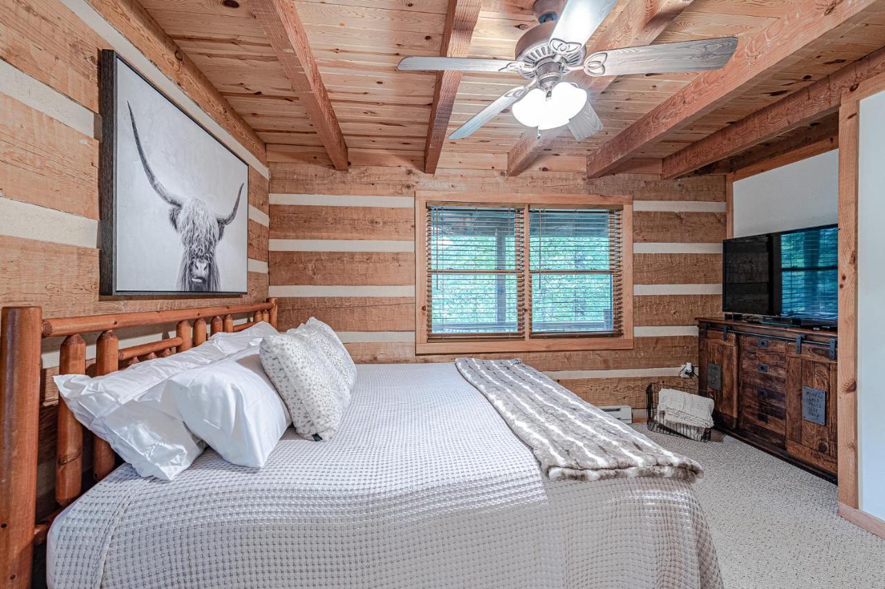 Bear Pause 3 Br/3ba Amazing View Of The *