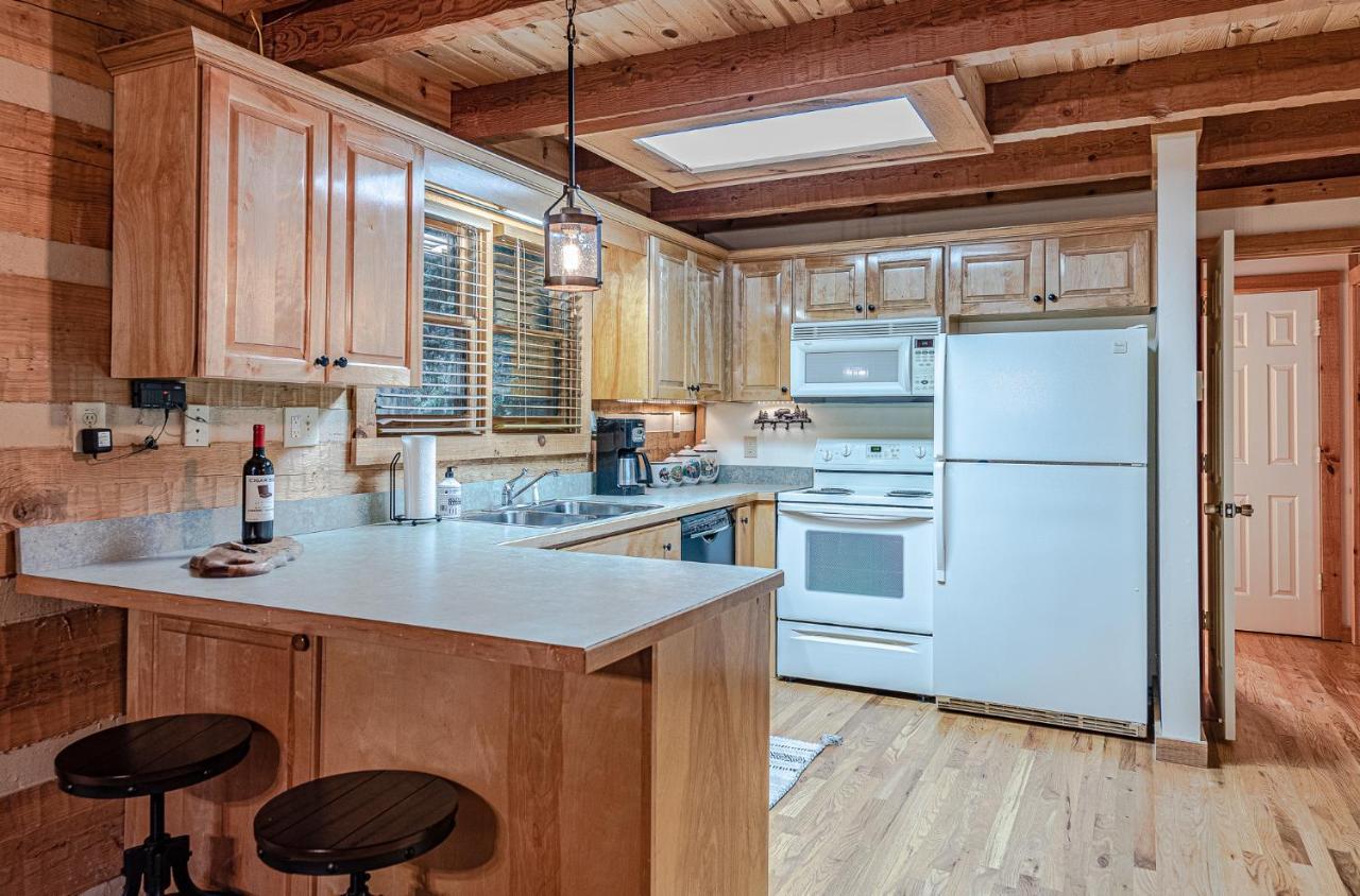 Bear Pause 3 Br/3ba Amazing View Of The Holiday home Seven Devils