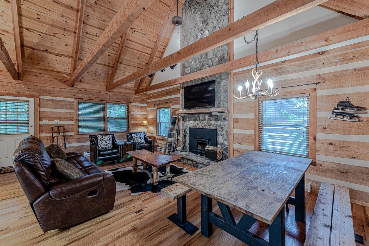 Bear Pause 3 Br/3ba Amazing View Of The