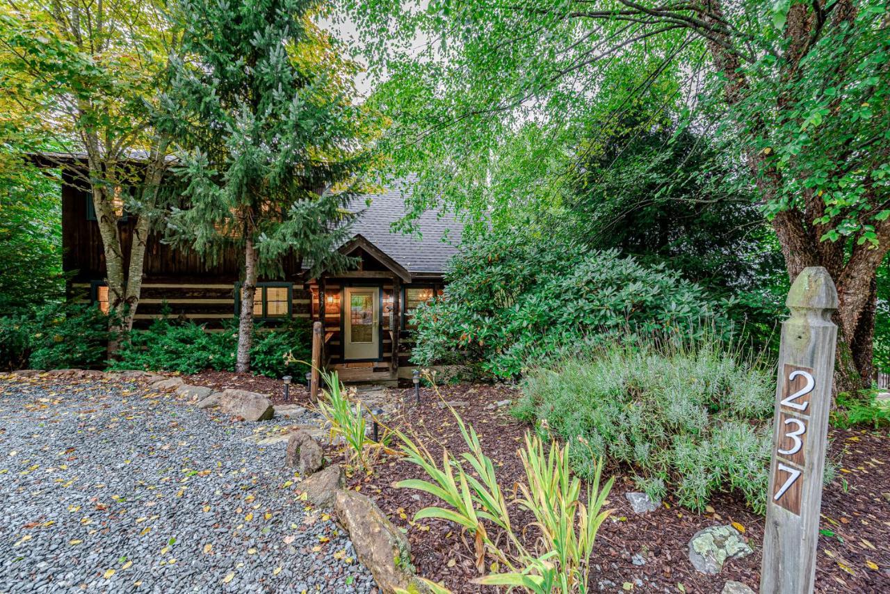 Holiday home Bear Pause 3 Br/3ba Amazing View Of The Seven Devils